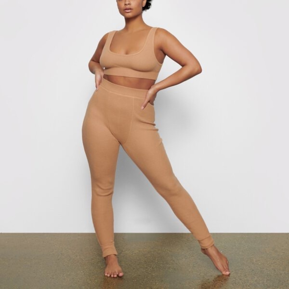 SKIMS legging